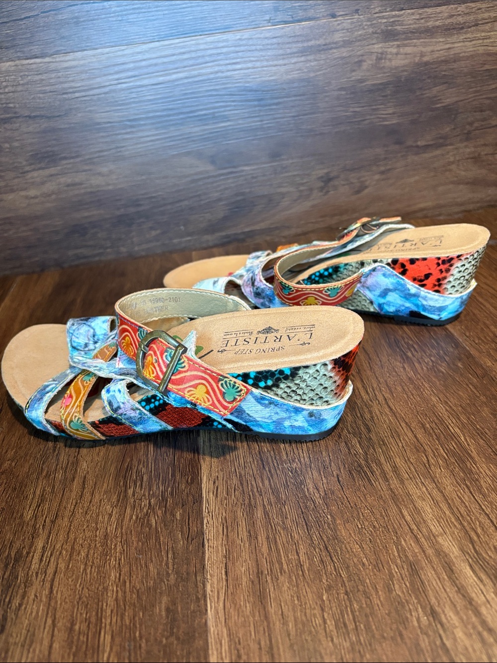 Colorful Patterned Slide Sandals with Blue & Red Accents - Picture 4 of 5